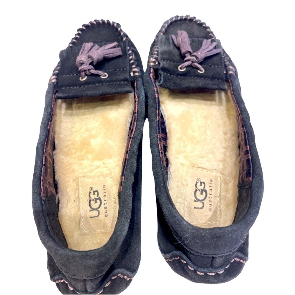 UGG® Australia Women's Lizzy Moccasin Slippers SZ 7